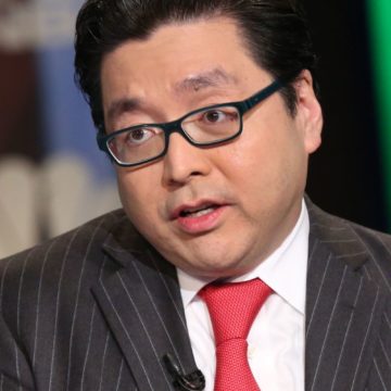 Wall Street’s crypto bull Tom Lee slashes year-end bitcoin price forecast nearly in half